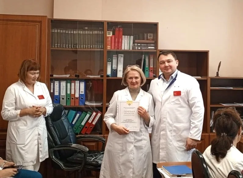 Сотрудники Городской больницы № 4 принимали поздравления
