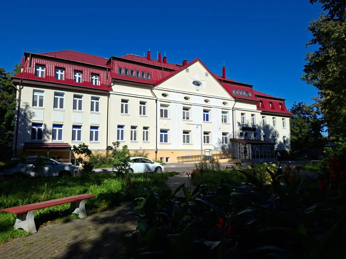 Специалисты Городской больницы № 4 встретятся со школьниками