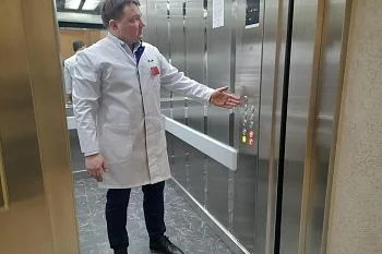 В больничном стационаре заработал новый лифт