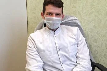 На приеме в поликлинике на Краснопрудной врачи своевременно заподозрили у пациентки нарушение мозгового кровообращения