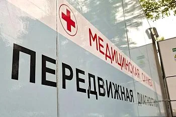 Бригада специалистов Городской больницы № 4 принимает участие в проведении выездной профилактической акции