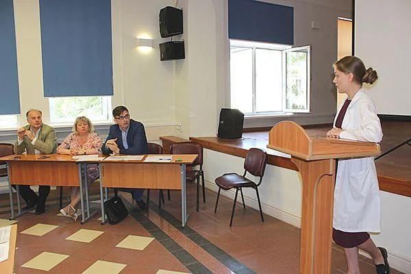 Ярмарка вакансий для выпускников медицинского института БФУ им. И. Канта проводится в новом формате Ярмарка вакансий для выпускников медицинского института БФУ им. И. Канта проводится в новом формате