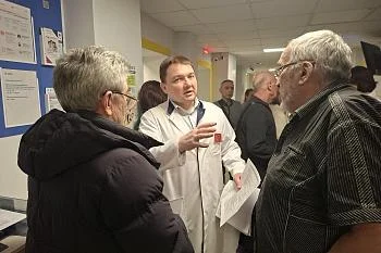 В вечерней диспансеризации в поликлинике на Горького приняли участие около трехсот человек В вечерней диспансеризации в поликлинике на Горького приняли участие около трехсот человек