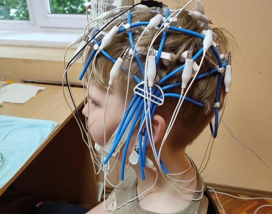 Около двух тысяч исследований проведено в течение года на новых электроэнцефалографов в Городской детской поликлинике Около двух тысяч исследований проведено в течение года на новых электроэнцефалографов в Городской детской поликлинике