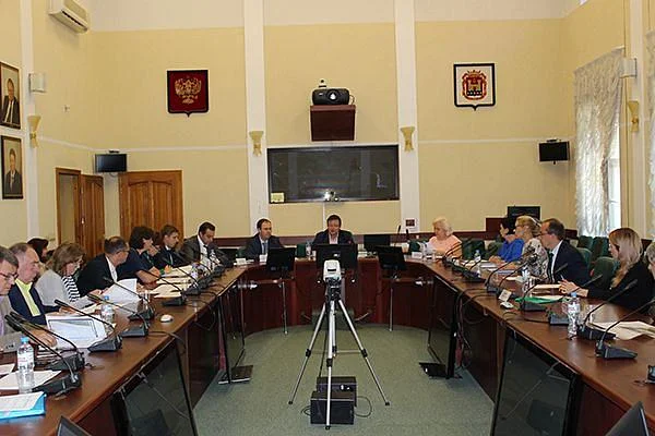 В регионе продолжается активная работа по дальнейшему снижению потребления алкоголя В регионе продолжается активная работа по дальнейшему снижению потребления алкоголя