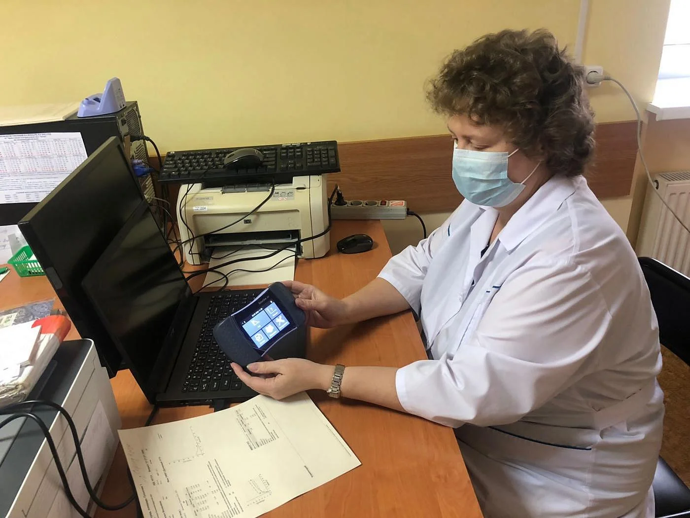 Около двух тысяч человек прошли исследования функций внешнего дыхания на новых аппаратах Около двух тысяч человек прошли исследования функций внешнего дыхания на новых аппаратах